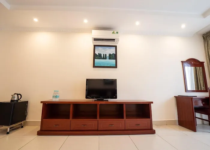 Hotel Huong Bien 3*